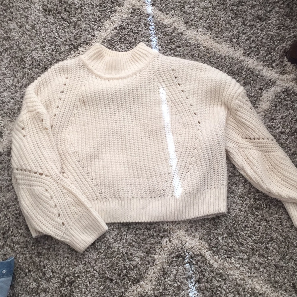 Off white turtleneck sweater